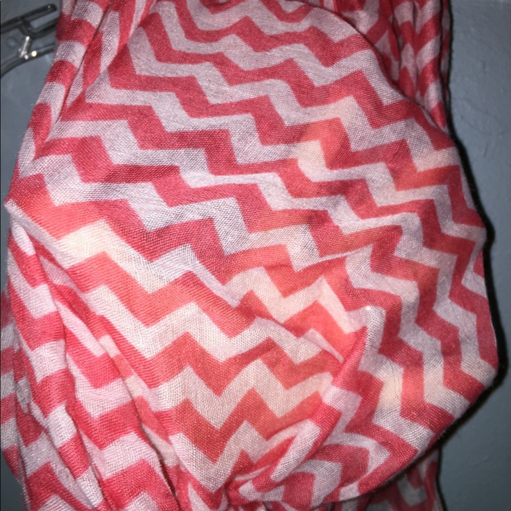 Infinity scarf - Picture 2 of 2